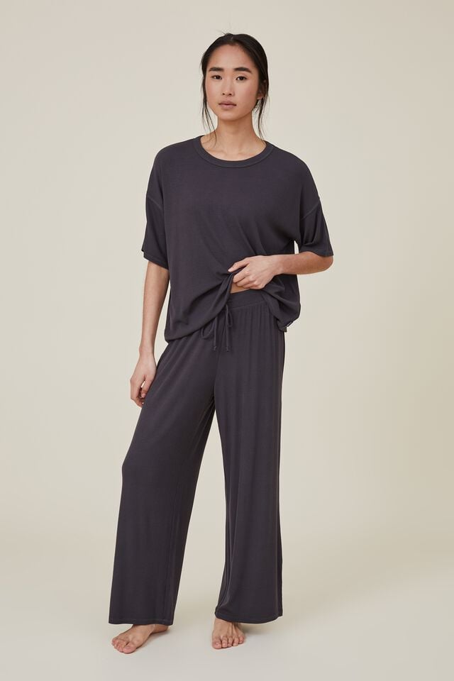 voucher code Off Sleep Recovery Asia Fit Wide Leg Pant