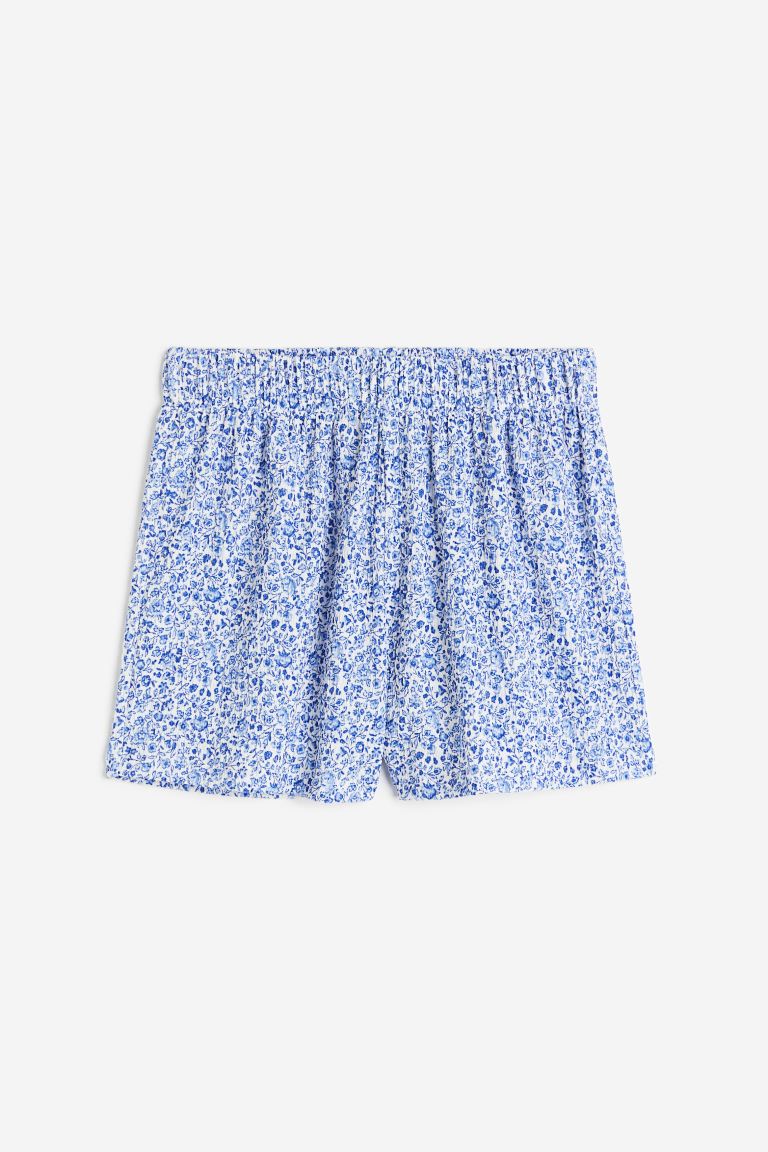 voucher code Off Crêpe shorts