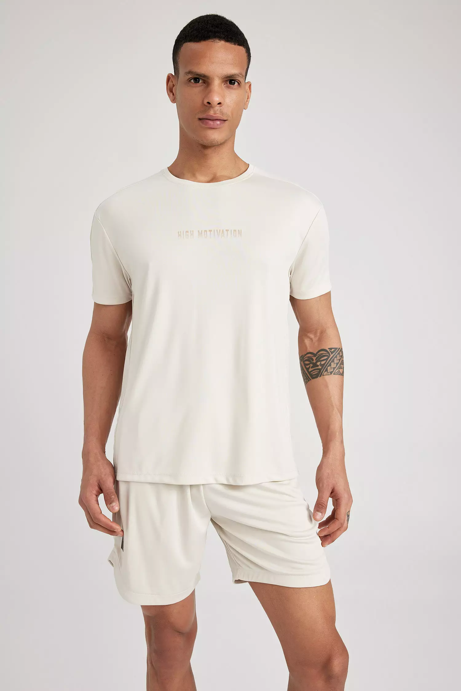 voucher code Off DeFactoStandard Fit Crew Neck Printed T-Shirt