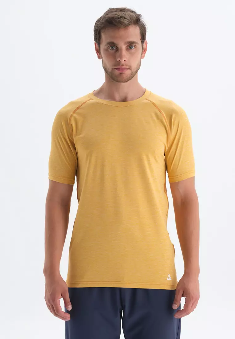 promo code Off DAGİMustard Tshirts, Crew Neck, Regular Fit, Short Sleeve Activewear for Men